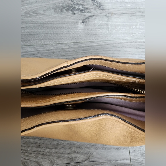 Coach Camel Hobo bag and matching wallet - Picture 3 of 14